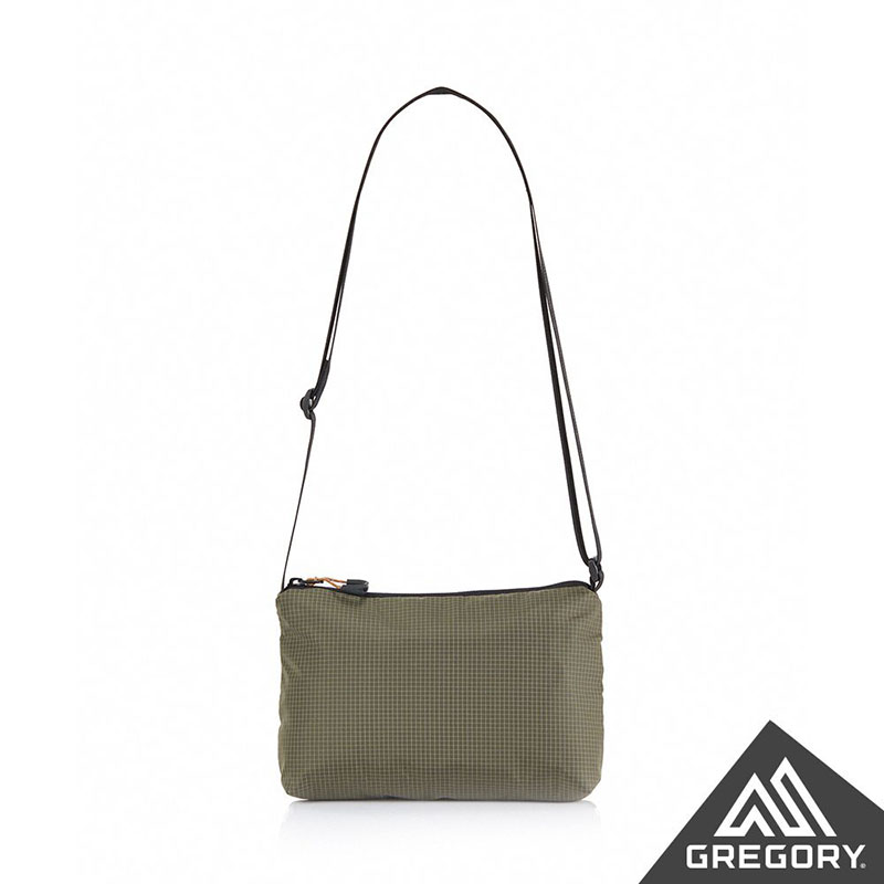 GREGORY 美國 2.5L CROSSBODY AL 輕量肩背包 卡其綠 時尚白 聚焦黑 側背包 GG138248