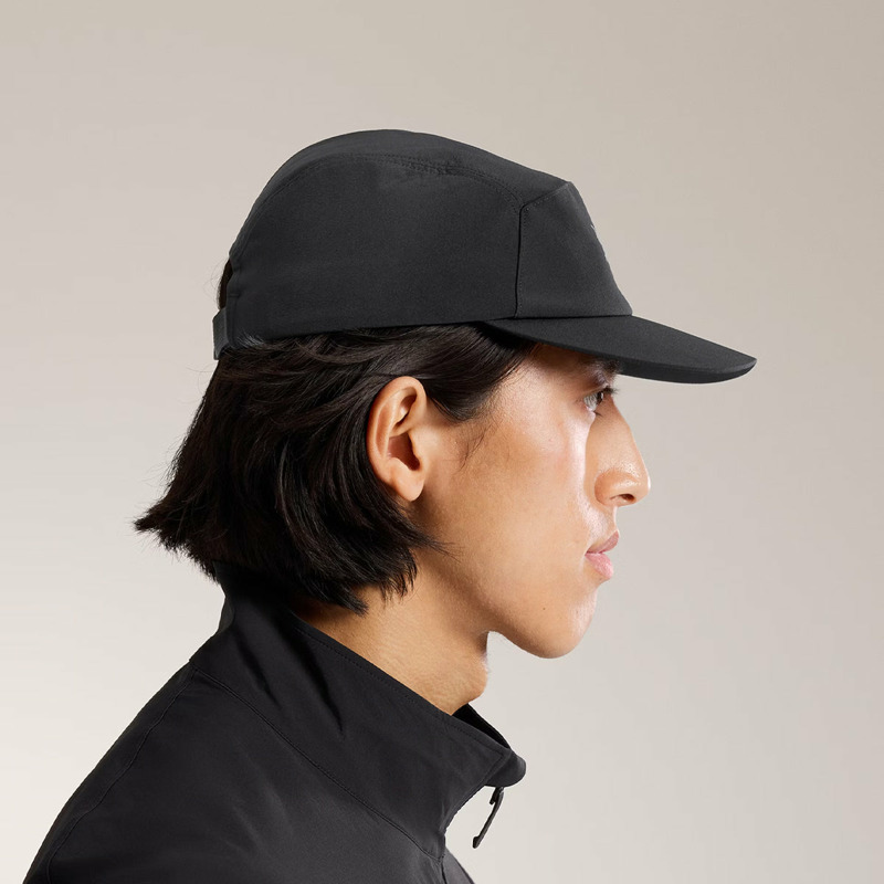 Arcteryx 始祖鳥 Gamma 快乾登山帽 黑/絹絲白 5 Panel Cap 五片式拼接帽 X000009484