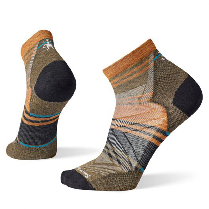 SmartWool 美國 中性款機能跑步超輕減震印花低筒襪 黑 跑步襪 運動襪 SW001654001