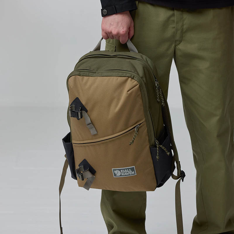Fjallraven 北極狐 Vardag Backpack 17 背包 23200300