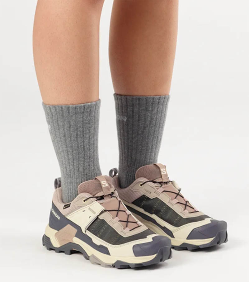 SALOMON X ULTRA 5 Goretex 女低筒登山鞋 燕麥/黑灰/海鷗灰 L47854700 戶外防水鞋