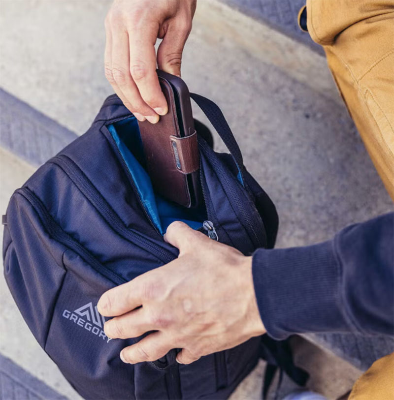 GREGORY 美國 28L RETNA 多功能 背包 GG150949-A386