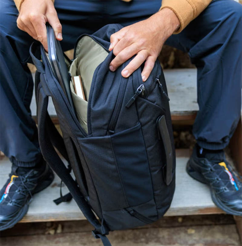 GREGORY 美國 BORDER 30L 多功能旅行背包 GG154919-A653 地衣黑 後背包