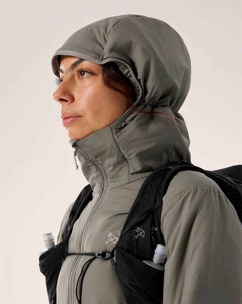 Arcteryx 始祖鳥 女款 Atom 化纖連帽外套 糧草綠II 絹絲白 戶外保暖外套 X000009452