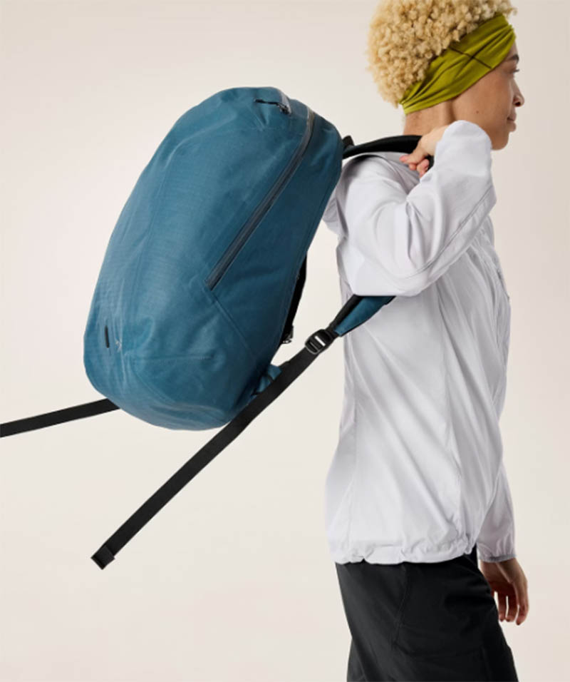 ARC'TERYX 始祖鳥 Granville 16L 多功能背包 黑 夜色藍 X000009624 日常後背包