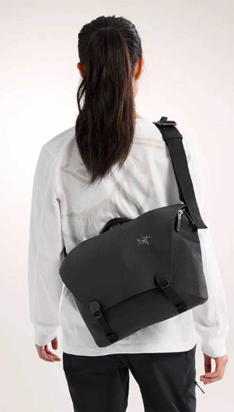 ARC'TERYX 始祖鳥 Granville 10L 黑 快遞包 多功能手提包 龍紋綠 X000009621 筆電包