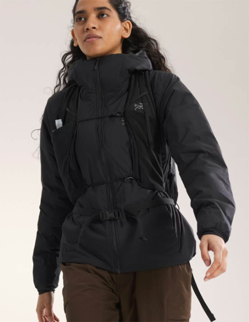 Arcteryx 始祖鳥 女 Atom SV 化纖外套 黑 X000009853 連帽保暖外套 Coreloft外套