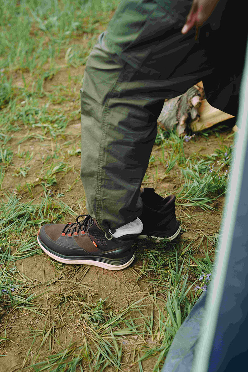 KIZIK 美國 London AT Mid 倫敦 男款中筒休閒鞋 棕黑 MLOM2502 登山健走鞋 高回彈 好穿脫