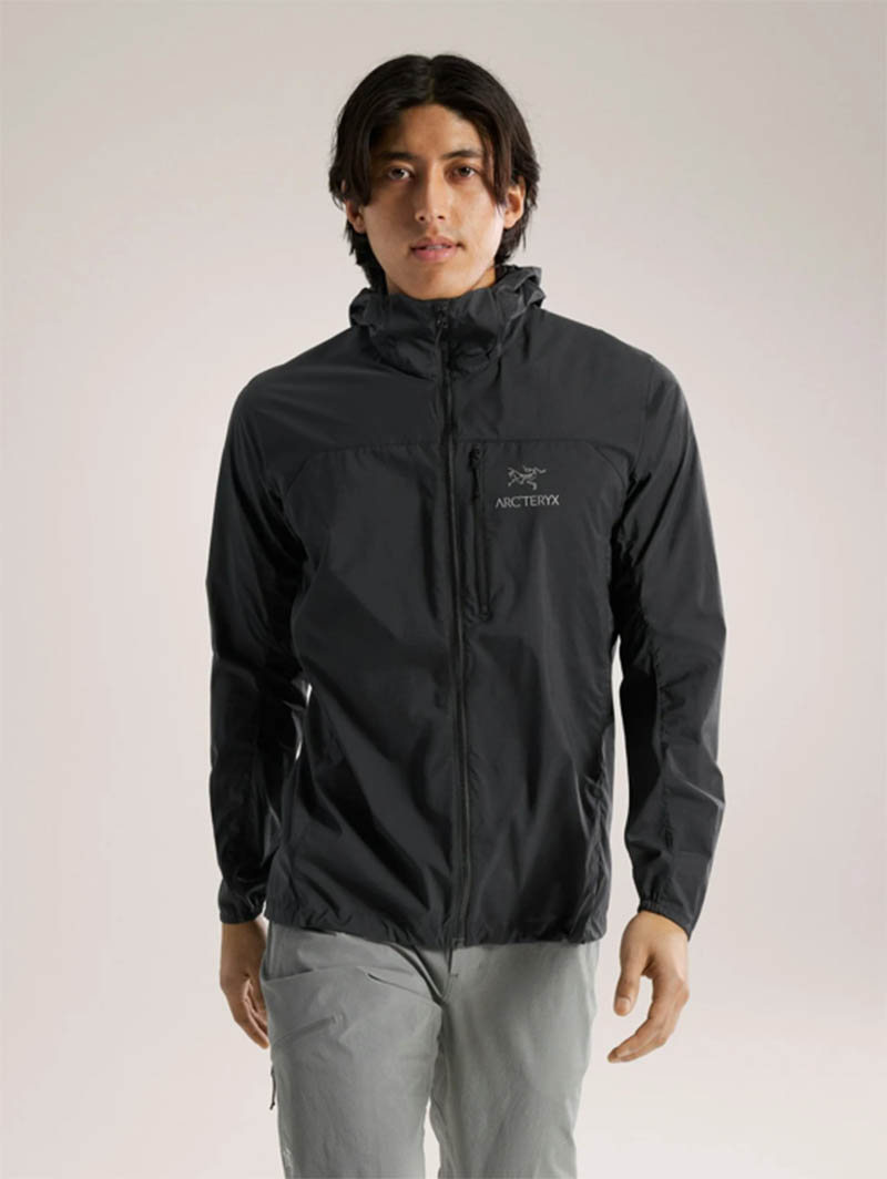 ARC'TERYX 始祖鳥 男 Squamish Hoody 連帽風衣外套 黑 X000007411 登山夾克