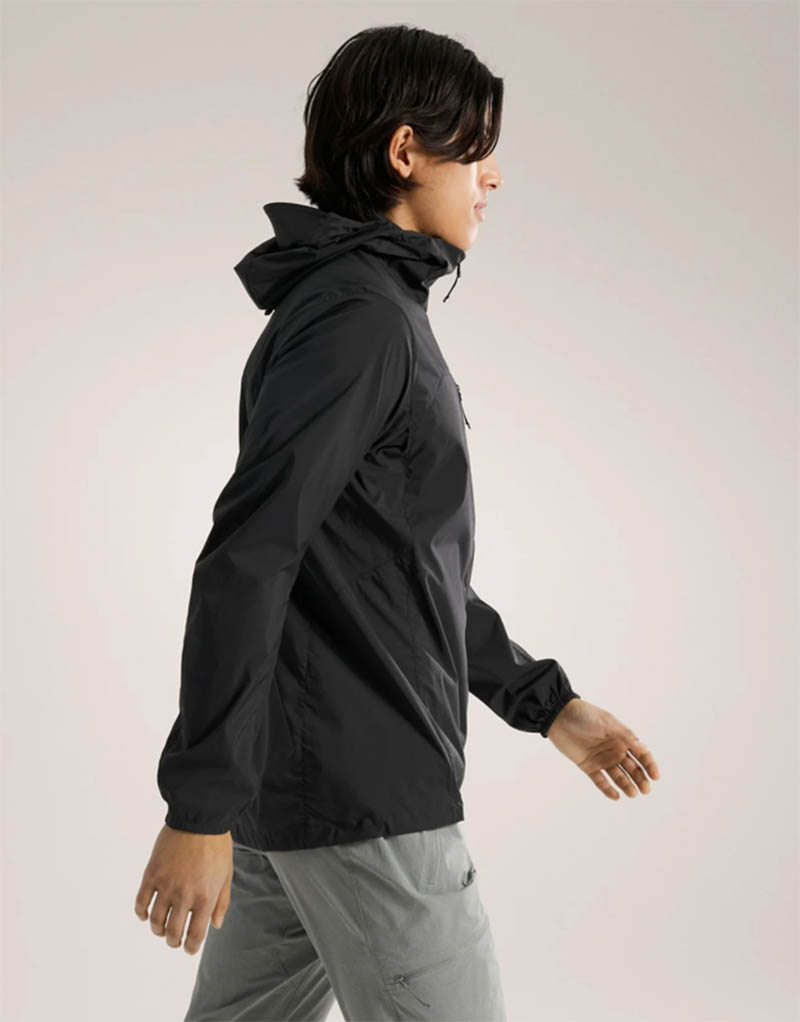 ARC'TERYX 始祖鳥 男 Squamish Hoody 連帽風衣外套 黑 X000007411 登山夾克