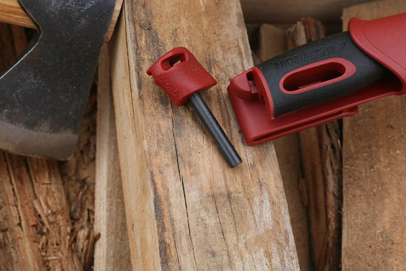 MORAKNIV 瑞典 直刀 附打火石 Companion Spark 13573 13571 13570 13572