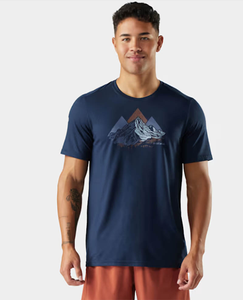 SmartWool 美國 男 塗鴉短Tee/攀上頂峰 黑 海軍藍 短袖上衣 T-shirt SW003065