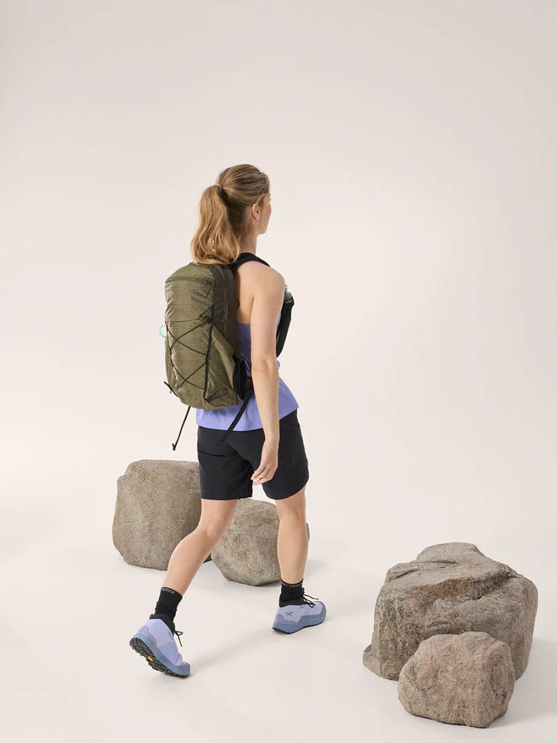 Arcteryx 始祖鳥 女 Gamma Short 9吋 軟殼短褲 黑 X000007683 日常短褲