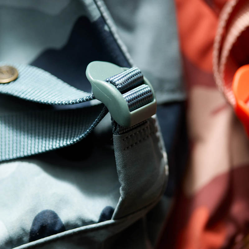 Fjallraven 北極狐 Kanken Graphics 背包 兩色 限量版背包 23200356