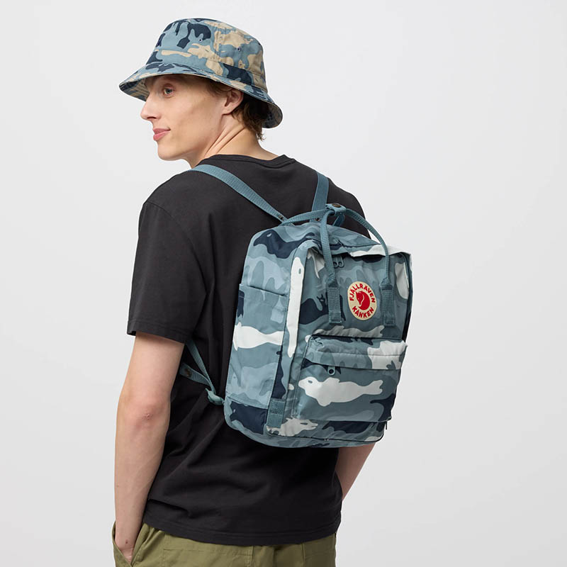 Fjallraven 北極狐 Kanken Graphics 背包 兩色 限量版背包 23200356