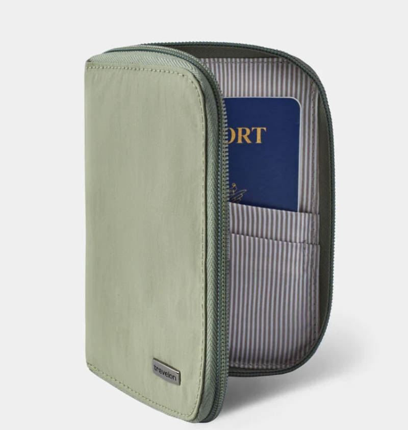 TRAVELON 美國 RFID 護照證件錢包 綠 TL-43401 護照包 拉鍊錢包 出國旅遊 防盜