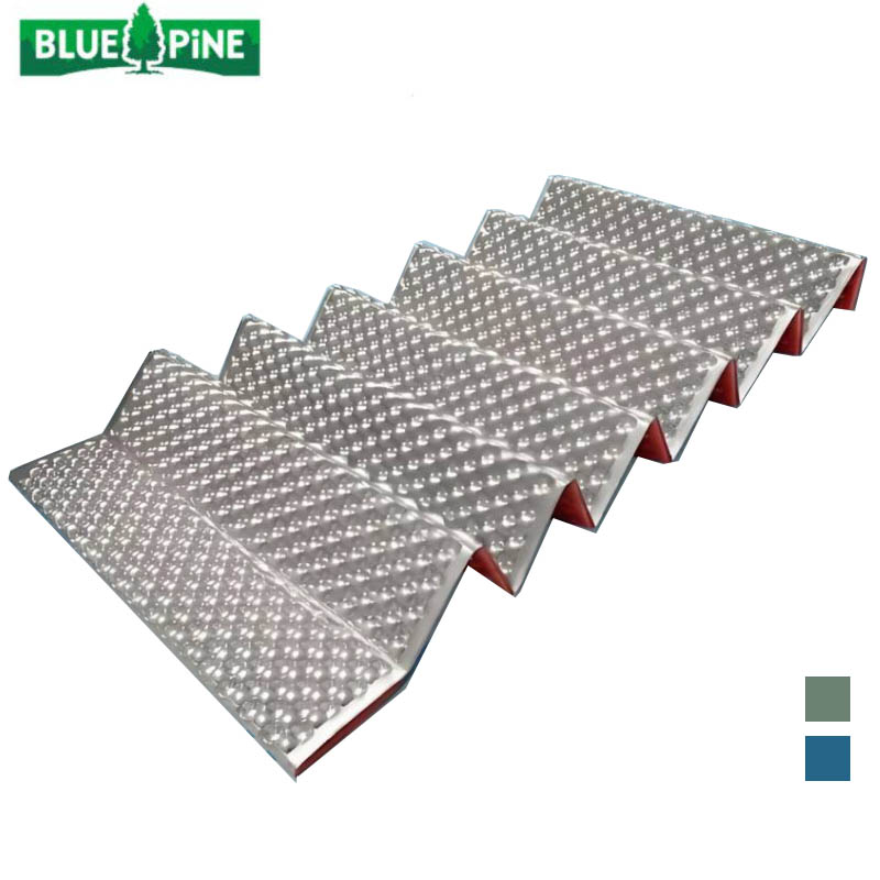 BLUE PiNE